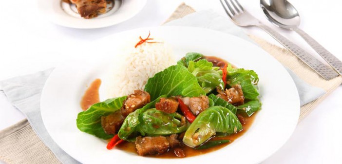 ผัดแขนงหมูกรอบ